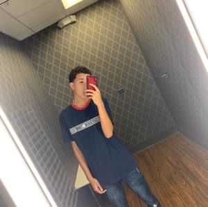 Meet your Posher, Jose alexis